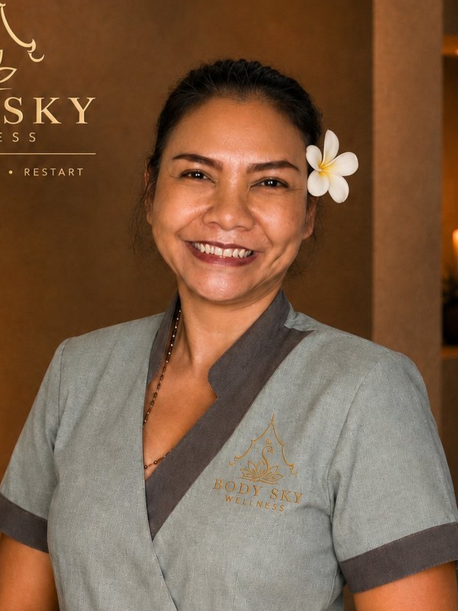 Omma - Thai Senior Massage Therapist at Body Sky Wellness Dubai